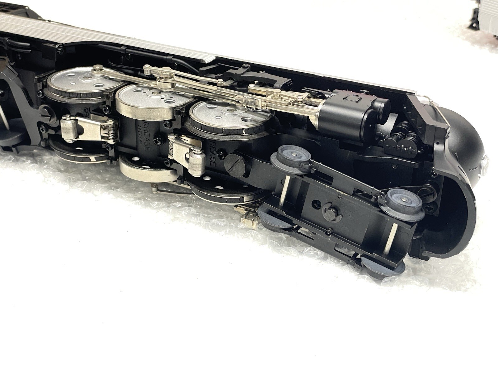 MTH NYC Empire State Express Die-Cast Steam Engine & Tender Locomotive #MT-3016L
