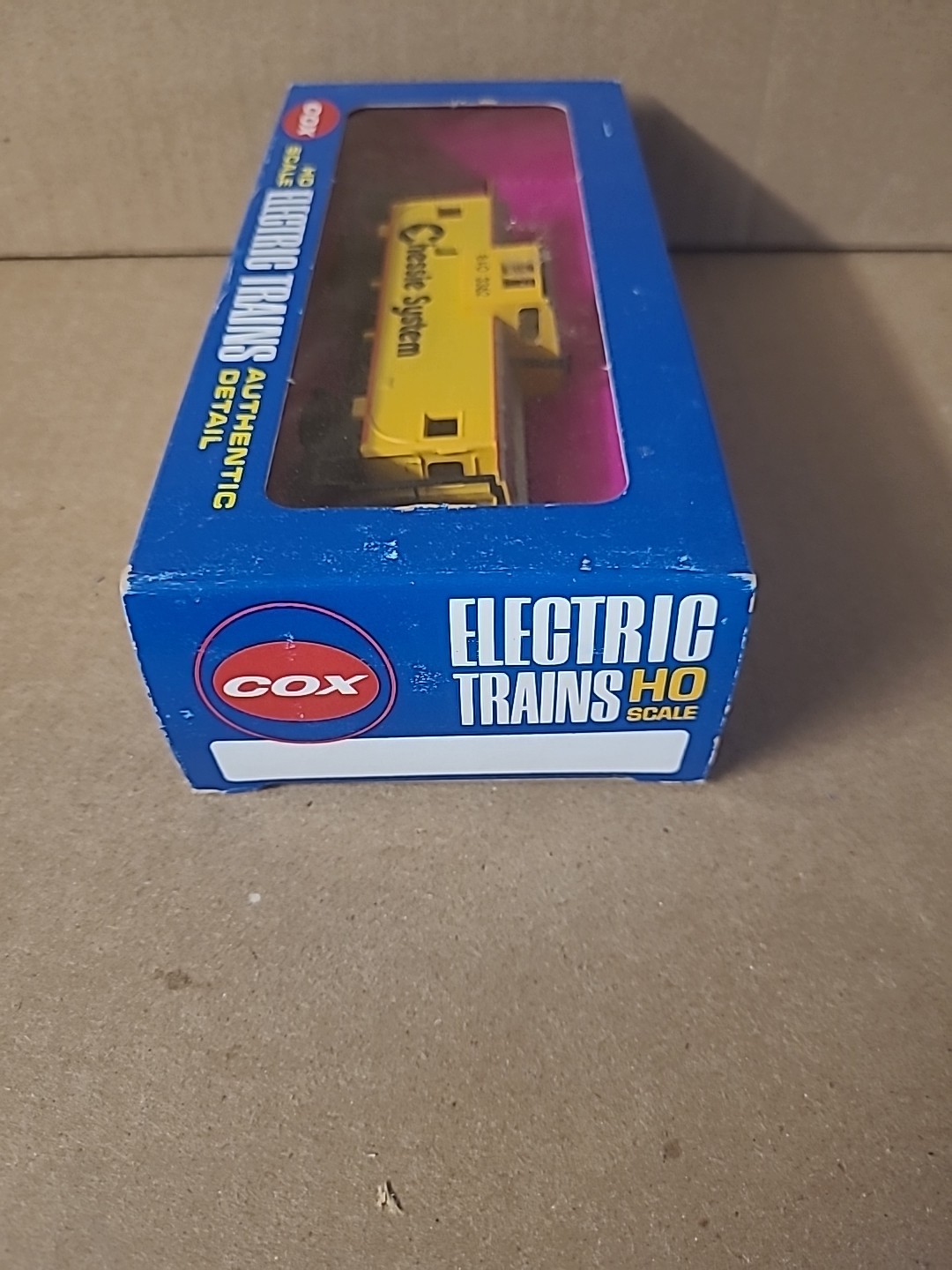 COX HO Model Railroad Train B&O 3362 Chessie System Caboose Rail Car