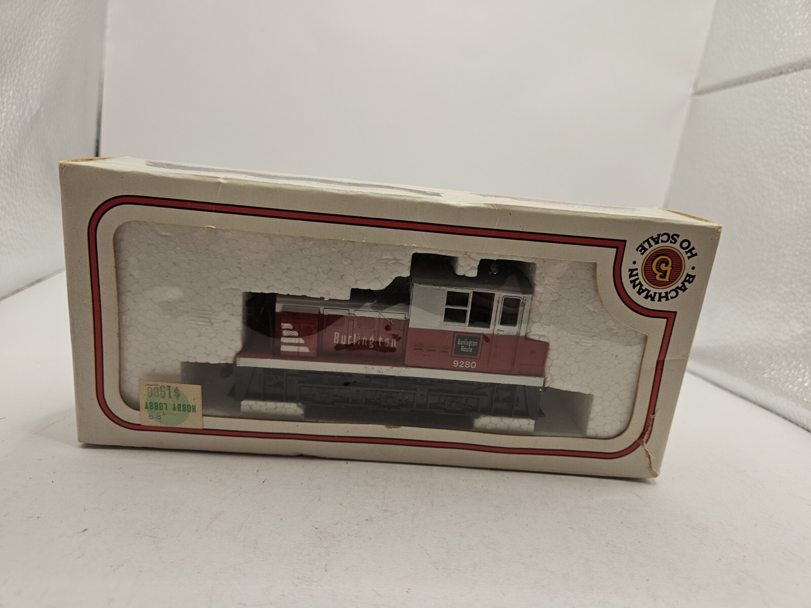 Bachmann HO 41-600-16 Diesel 0-6-0 Plymouth Switcher Loco 9280 Burlington Used