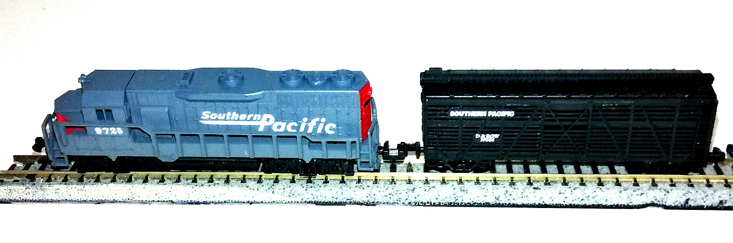 NEW High Speed Metal Products N-Scale Southern Pacific Set of 5 (Inc Engine)