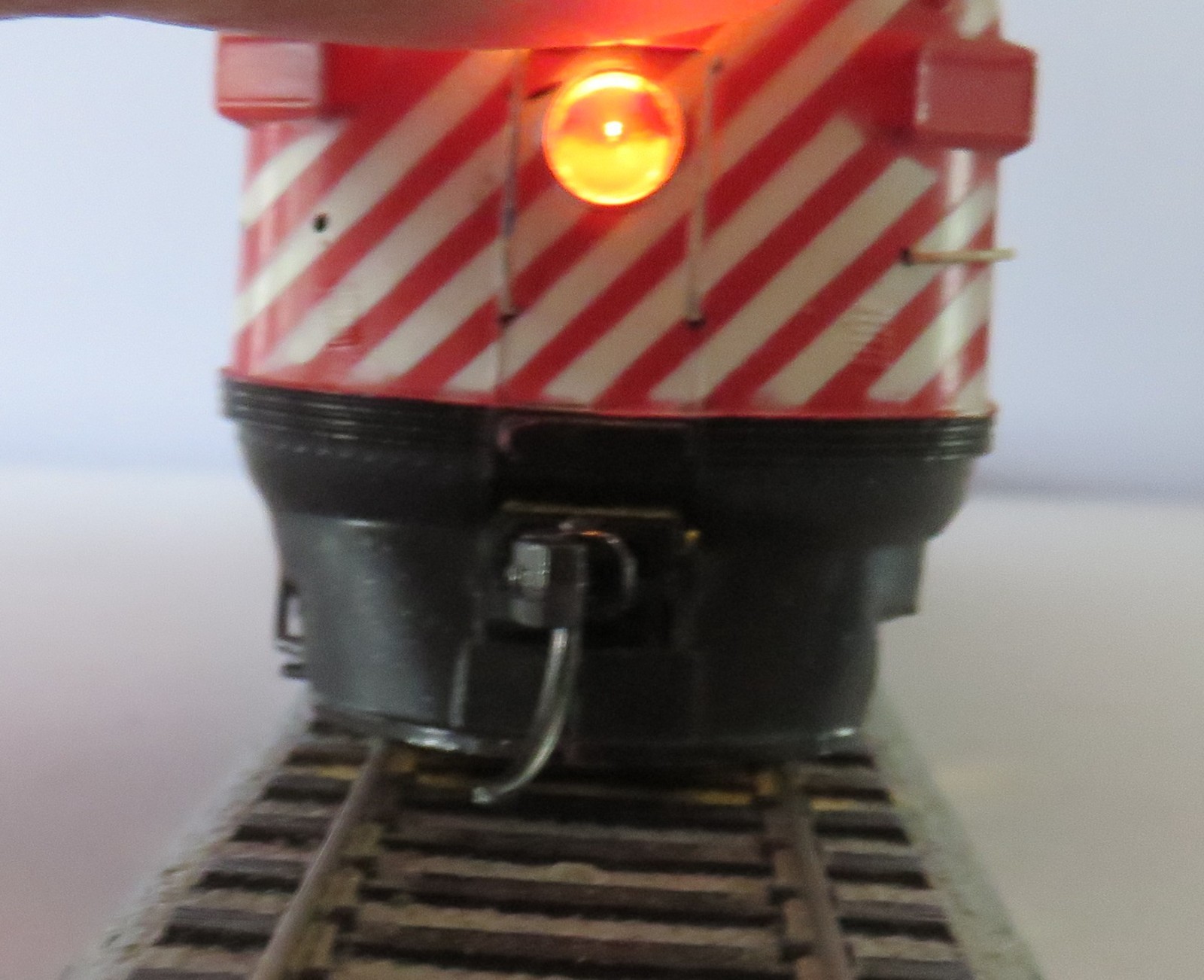 Proto-1000 CP #1404 F3A DC/DCC, LED Headlight, Knuckle Couplers, NEW GEARS