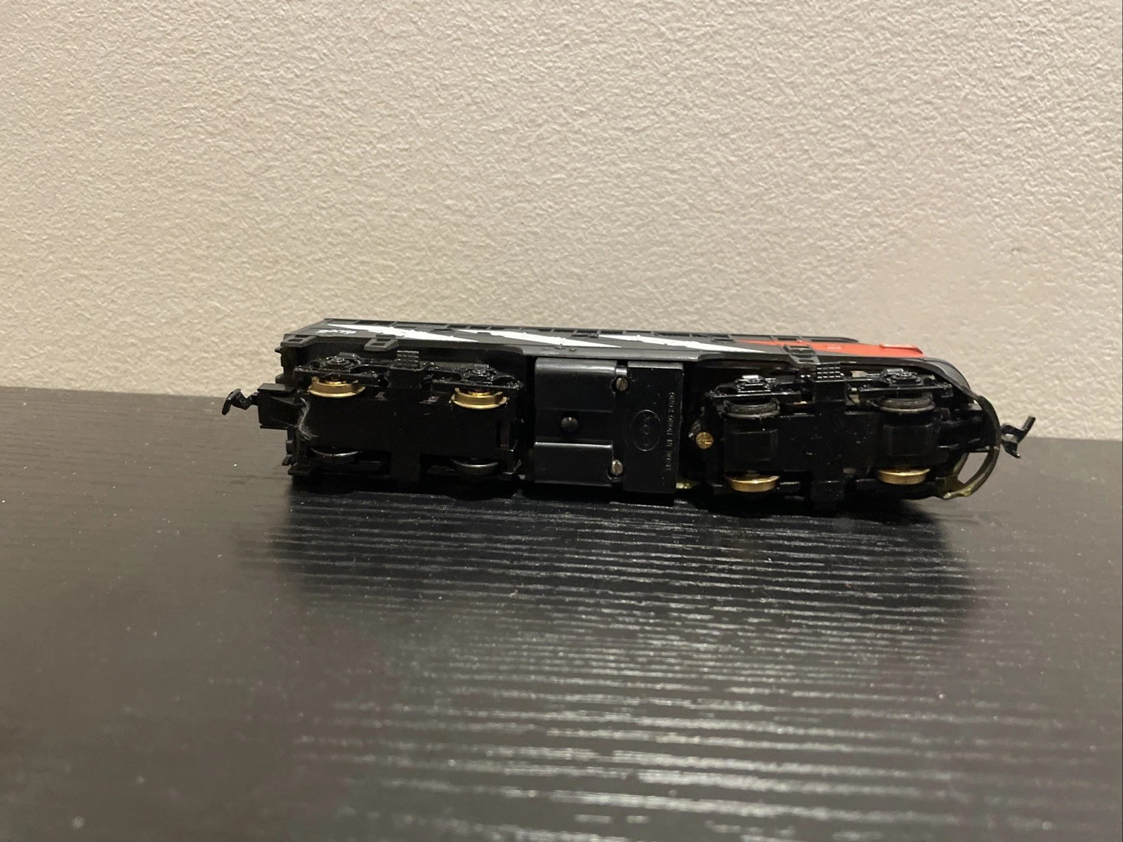 COX POWERED F7 CANADIAN NATIONAL CN RAIL ENGINE LOCOMOTIVE HO SCALE NIB
