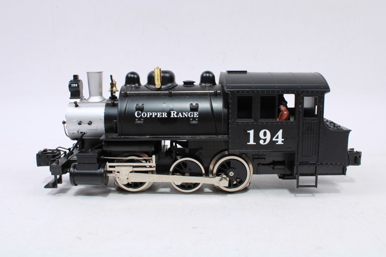 Lionel 6-28669 O Gauge 0-6-0 Steam Switcher Locomotive Copper Range #194