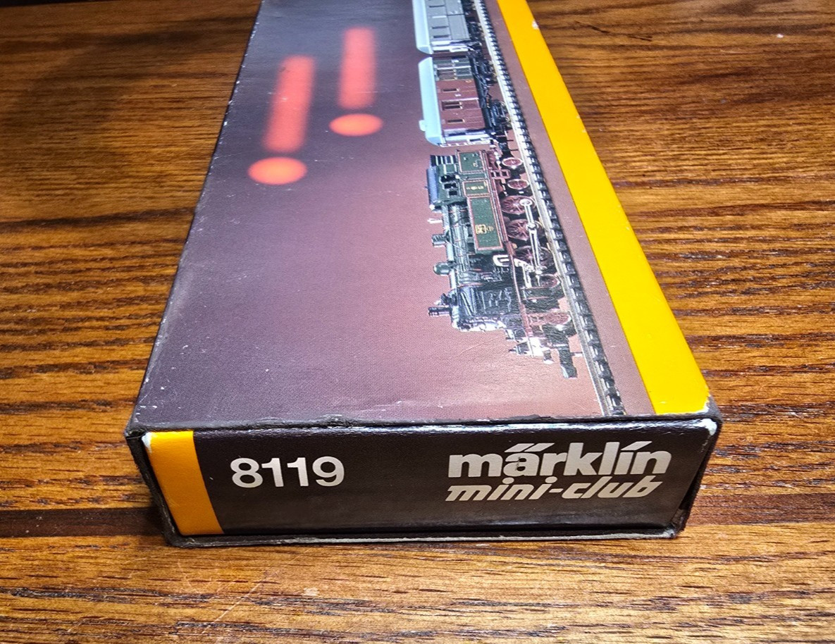 Z Scale Marklin Mini-Club #8119 Royal Prussian Steam Locomotive & Coaches LN/Box