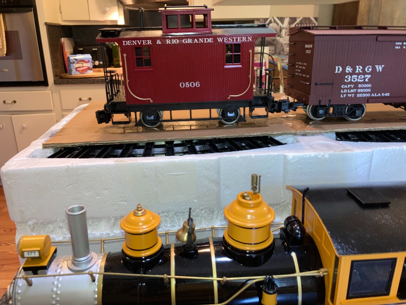 Bachmann “G” Gauge Silverton Flyer Steam Locomotive Freight Set #20141 Runs OB