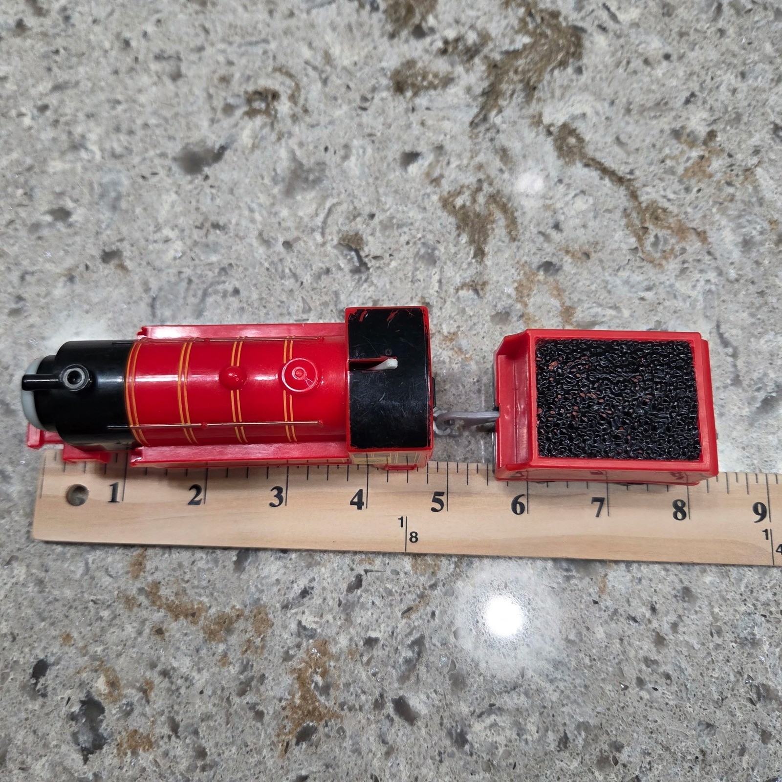 Fisher Price TrackMaster Victor Working Motorized Engine Sodor Steam Red 5