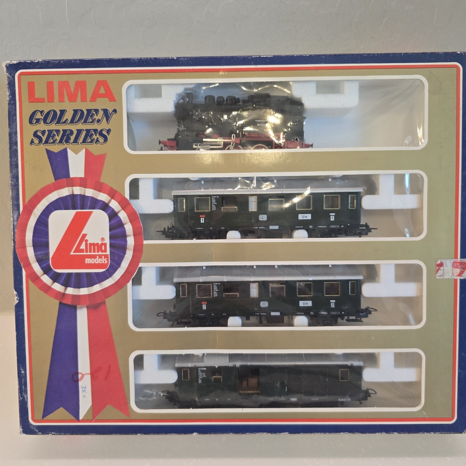 Lima HO German State Railways BR-80 STEAM LOCOMOTIVE & 3 PASSENGER WAGON Set MIB