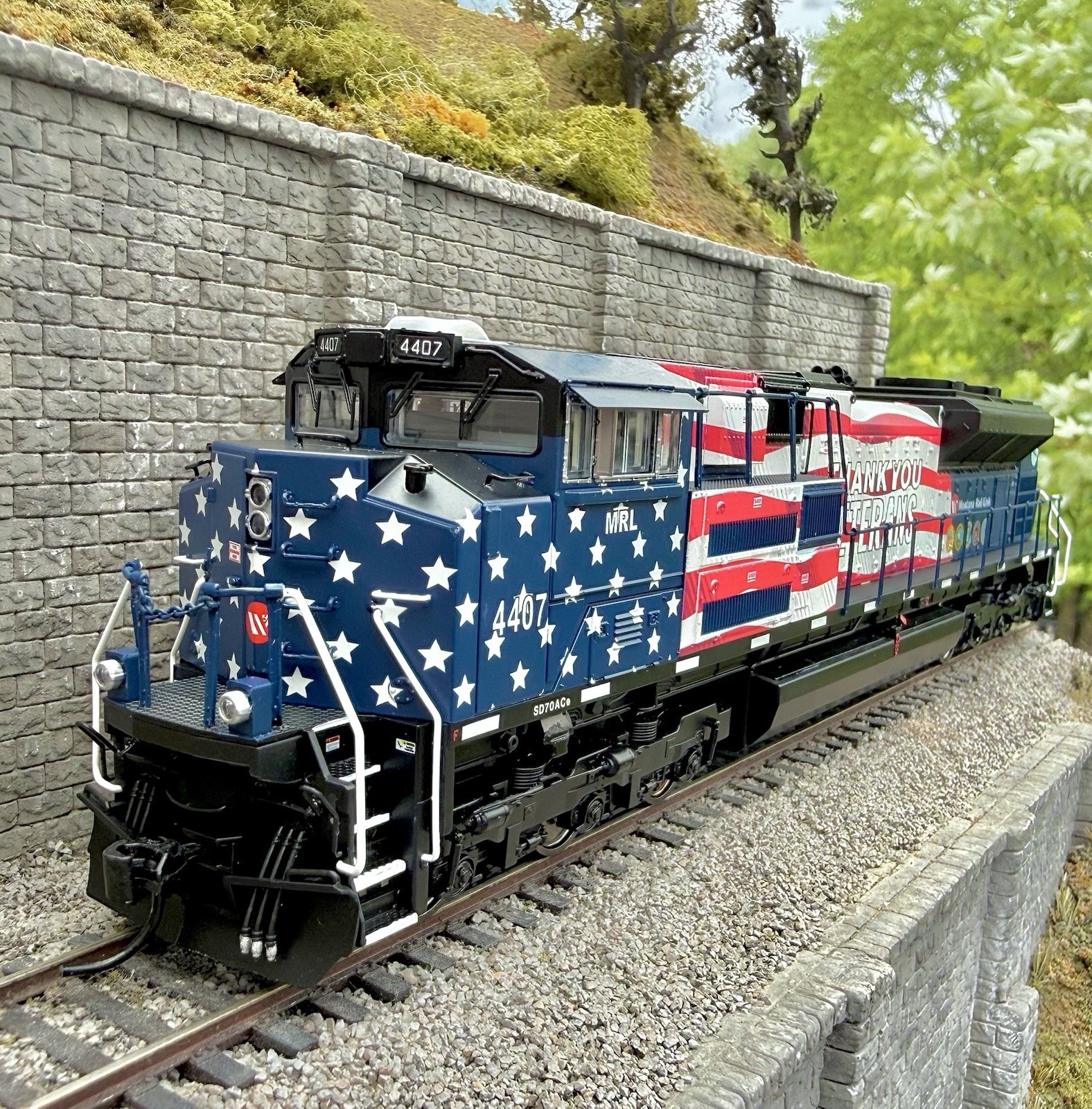 HO BLI EMD SD70ACe MRL #4407 Veterans Paragon4 Sound/DCC/SMOKE/NIB