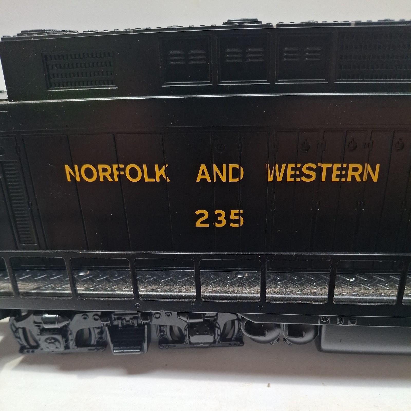 LIONEL LIONCHIEF 6-82176 E3 Rectifier Norfolk and Western #235 w remote