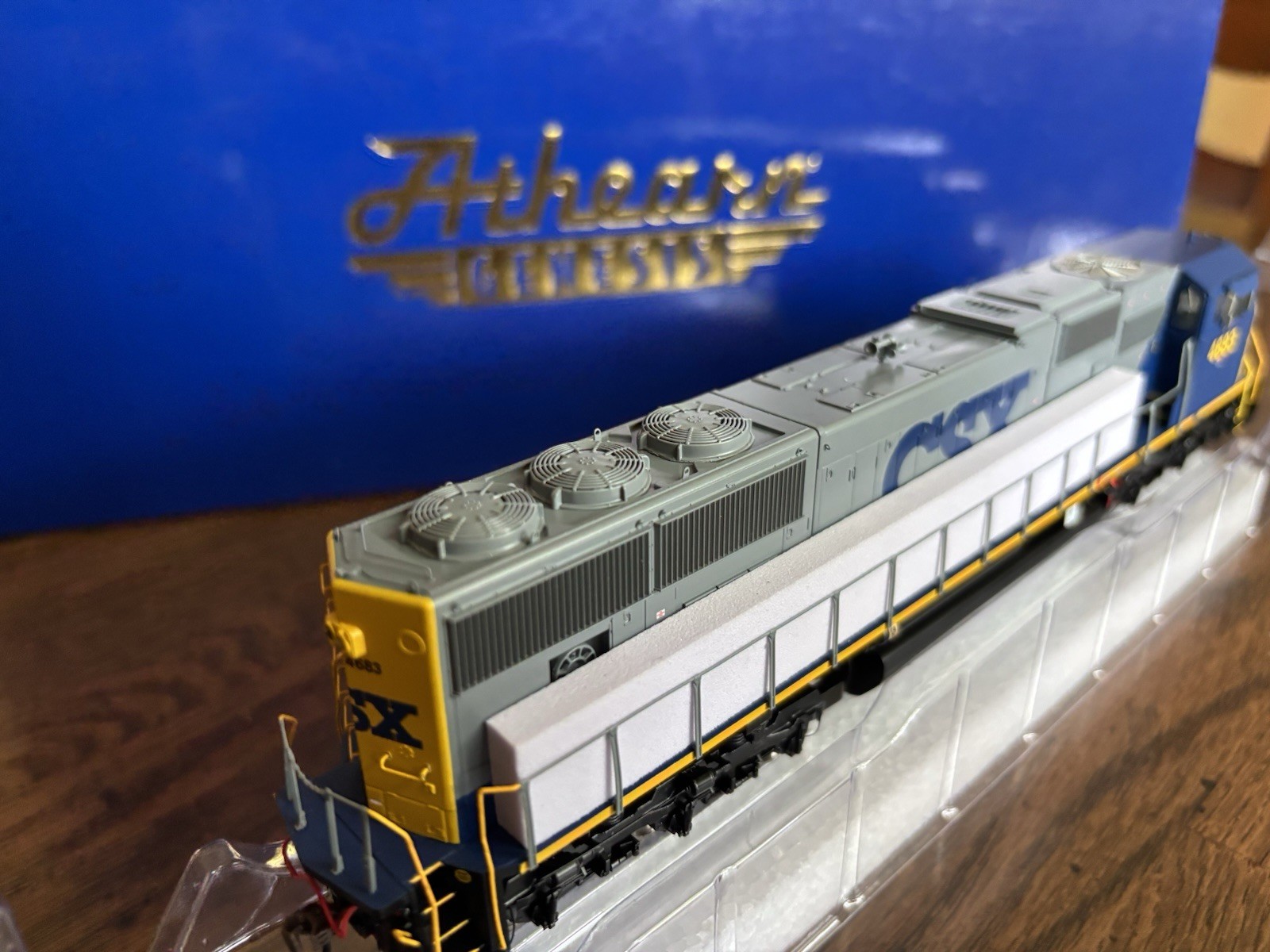 Athearn Genesis ATHG71215 CSX SD70M – HO, DCC Tsunami 2 Sound