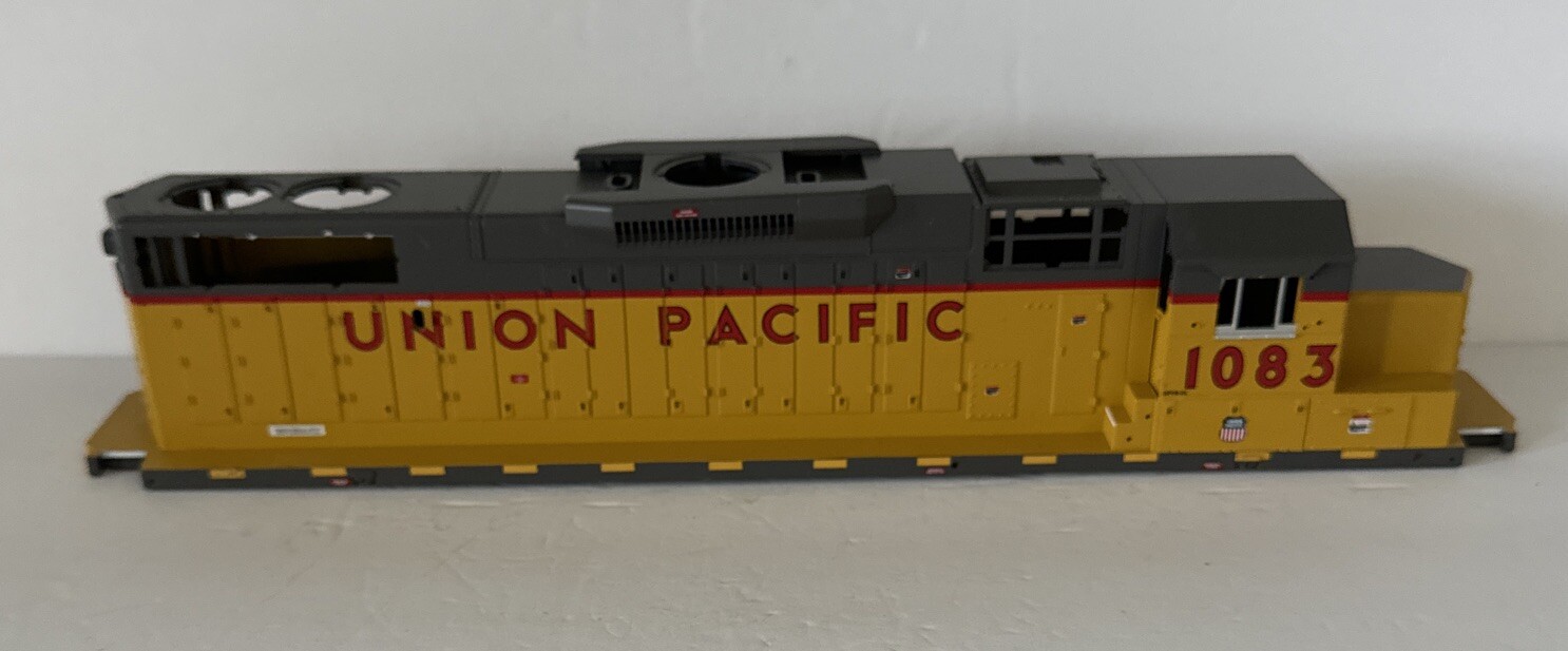 MTH Locomotive Union Pacific Diesel #1083 Shell Only O Gauge Scale 1:48 2015