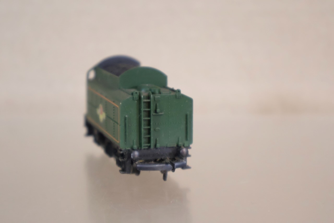 TRIANG T98 TT TENDER for T97 BR 4-6-2 BRITANNIA LOCOMOTIVE 70000 & BOADICEA op