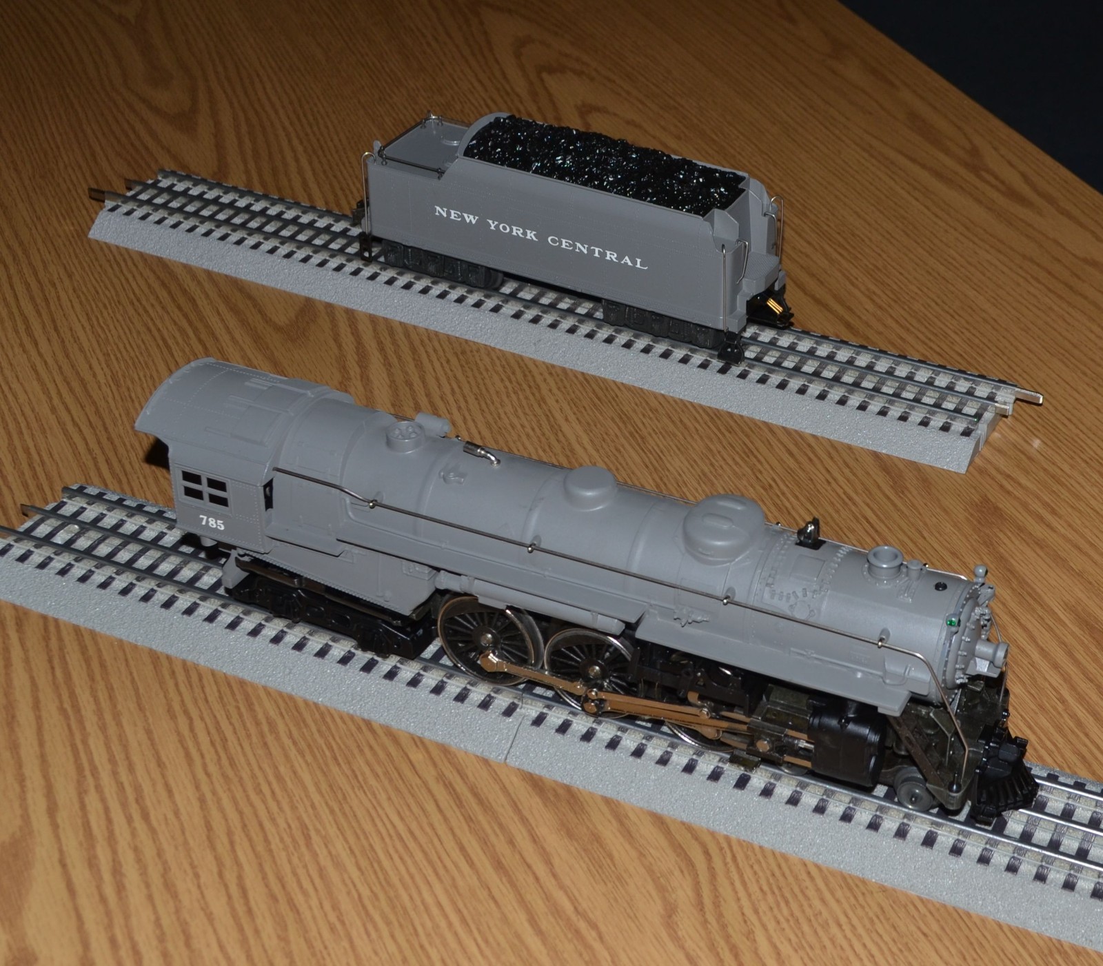 Lionel 6-18002 New York Central 4-6-4 Hudson Steam Locomotive LN #785 – VIDEO