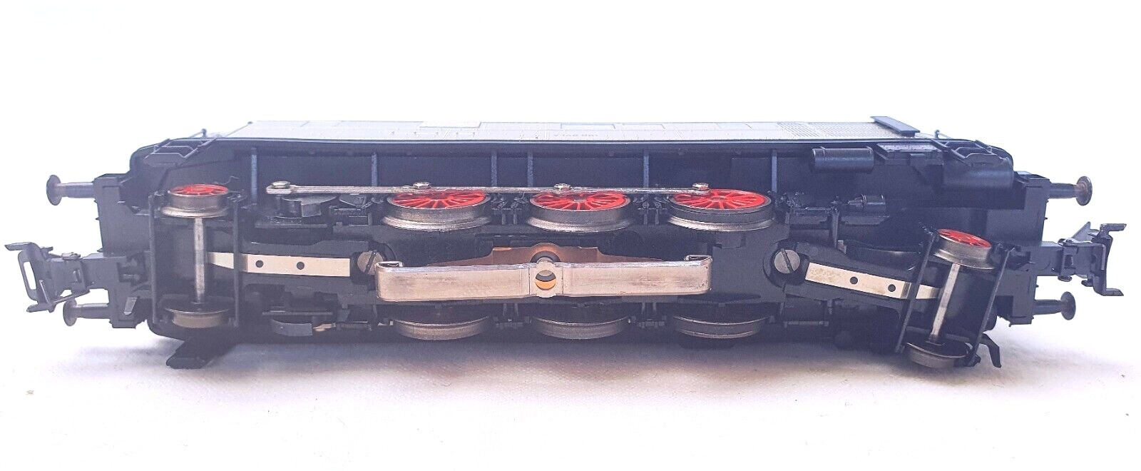 Marklin HO 1:87 AC Deutsche Bundesbahn DB V-140 “Press” DIESEL LOCOMOTIVE MIB`10