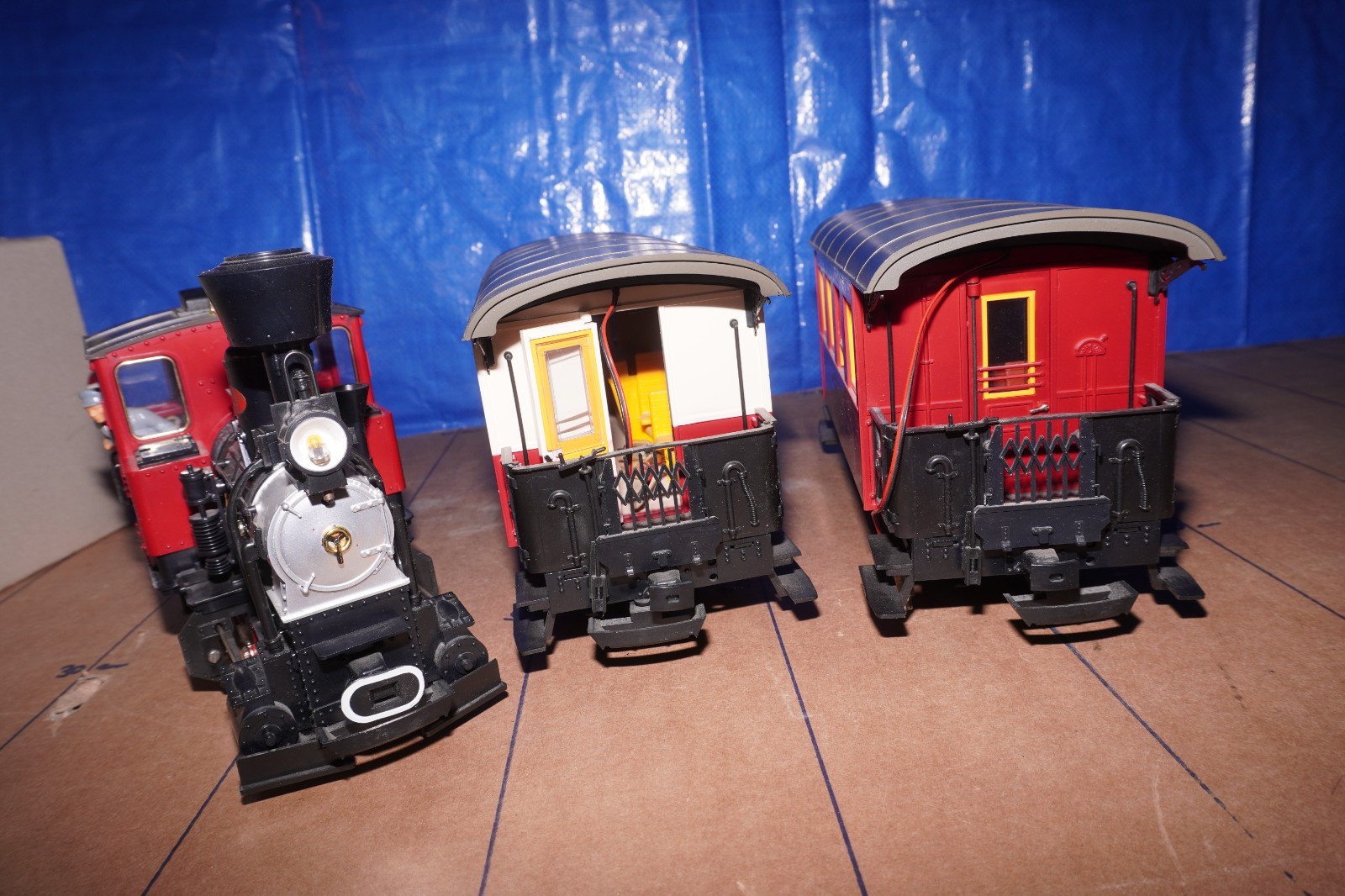 LGB G Steam Locomotive Set Stainz 1, 2 Cars + Track “100 Years Lehmann” OVP