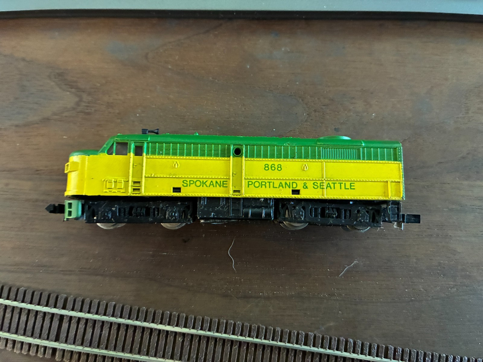 [T-N] N SCALE SPOKANE PORTLAND & SEATTLE #868 Yugoslavia RSO Working!