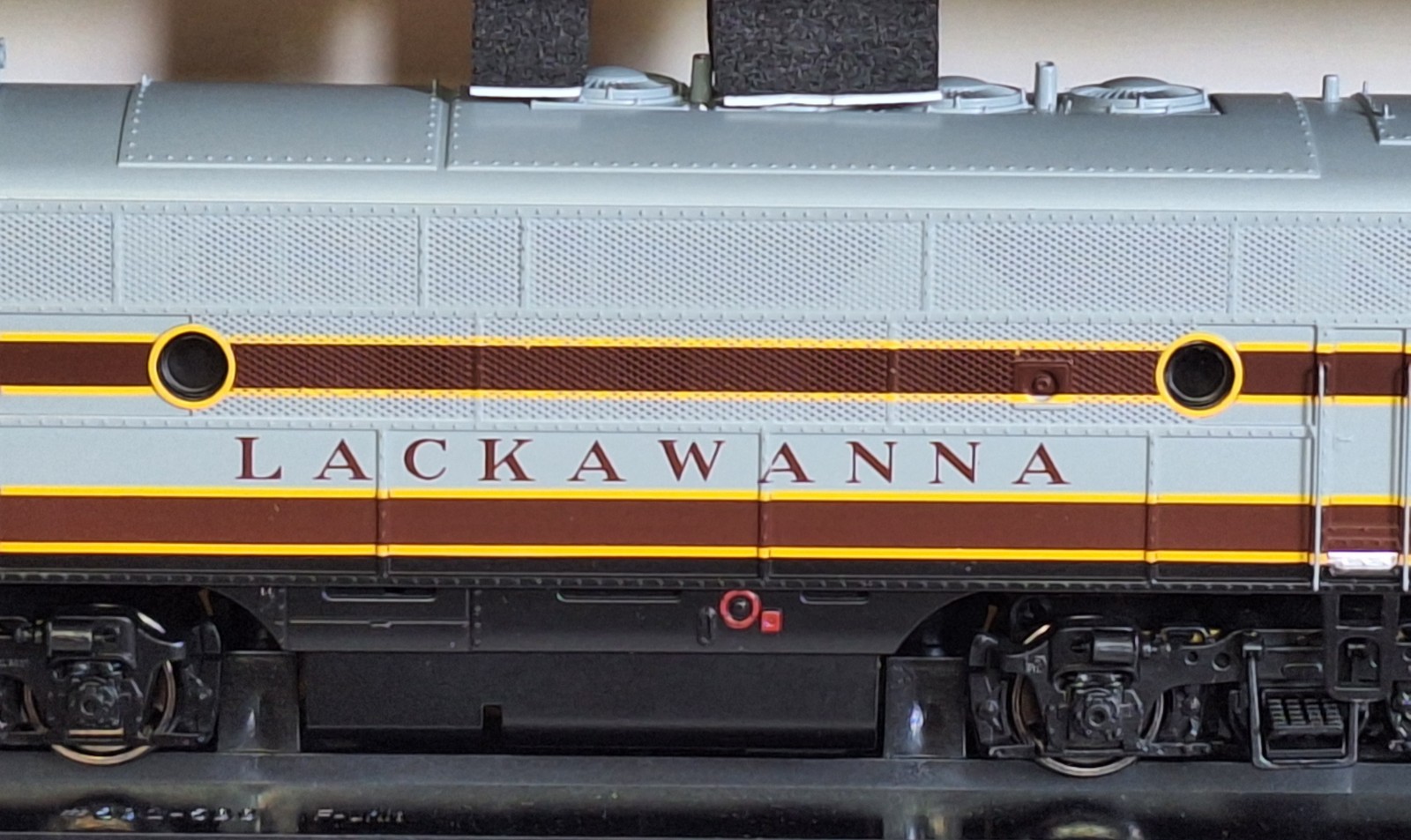 Bowser Exec Line/Hobbytyme #24634 HO DL&W F-3A #664 Tri-StateRHS/Steamtown Lot 1