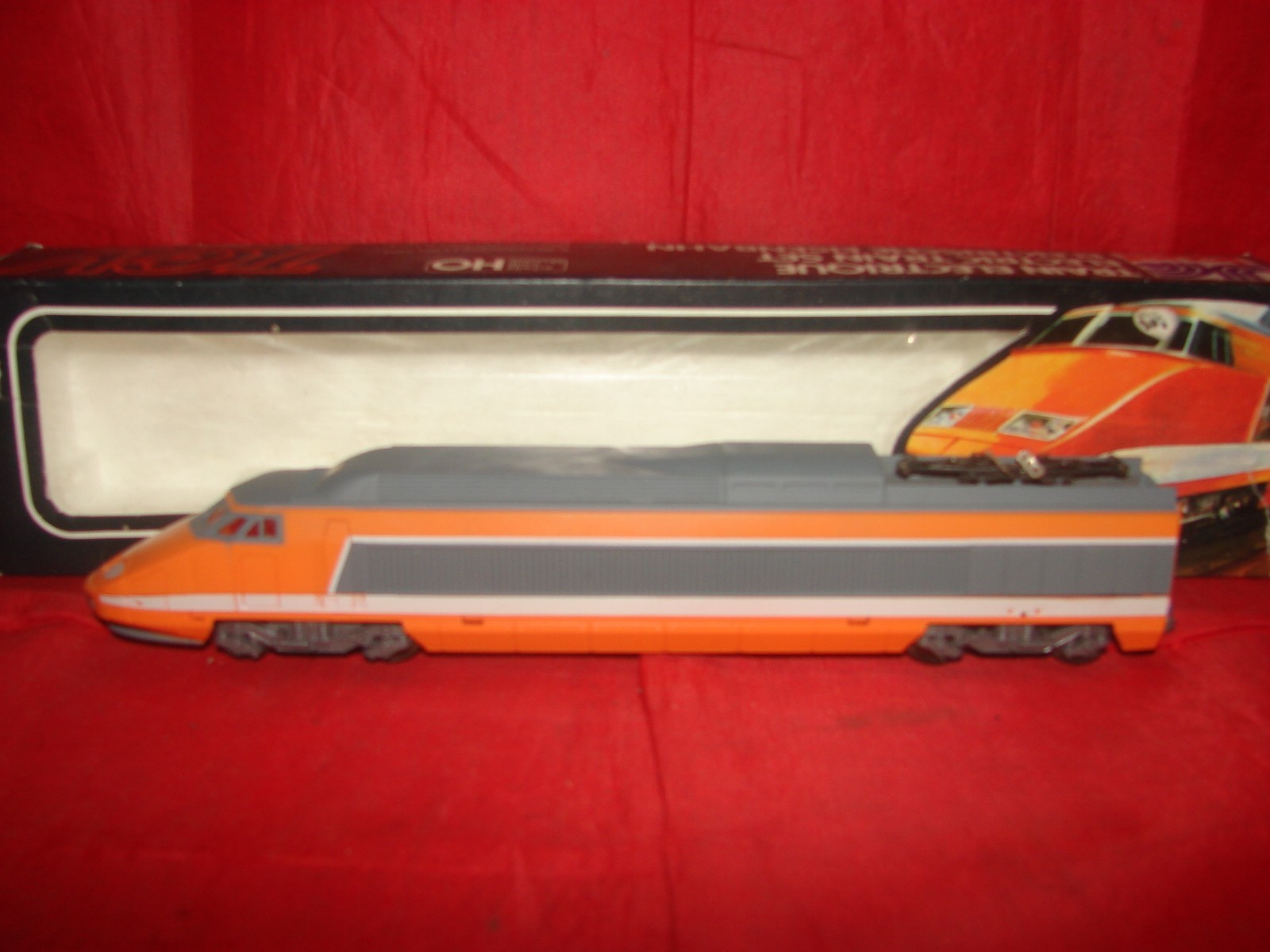 JOUEF HO FAKE MOTOR TGV SOUTHEAST 5470 SNCF ELECTRIC TRAIN NEW BOX