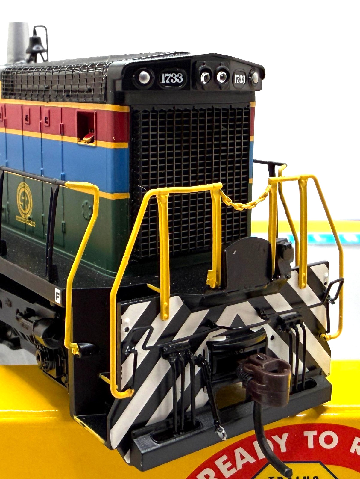 HO ATHEARN 95842 SW1500 SWITCHER SOUTHERN RAILWAY # 1733 RIVER STREET RAMBLER