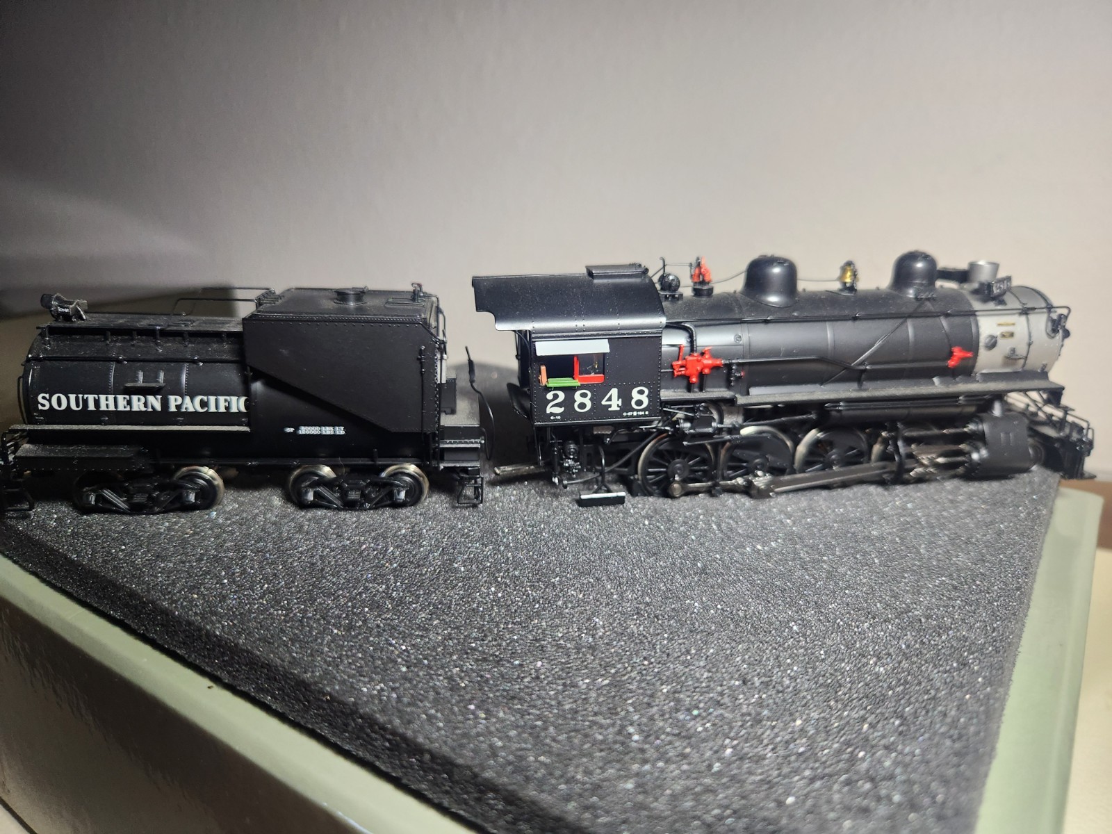 Challenger Imports brass HO Southern Pacific C-10 2-8-0 #2848