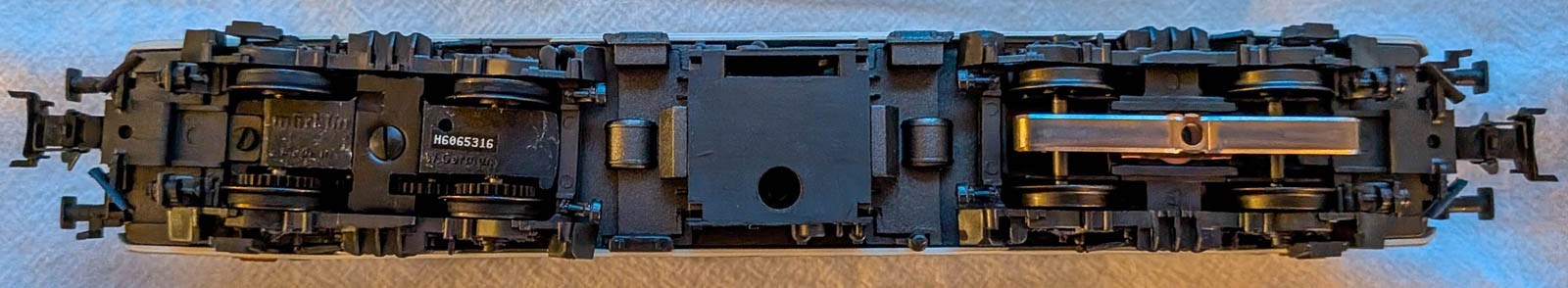 Marklin Märklin 37532 BR 120 12X Digital Electric Loco – New-Old Stock