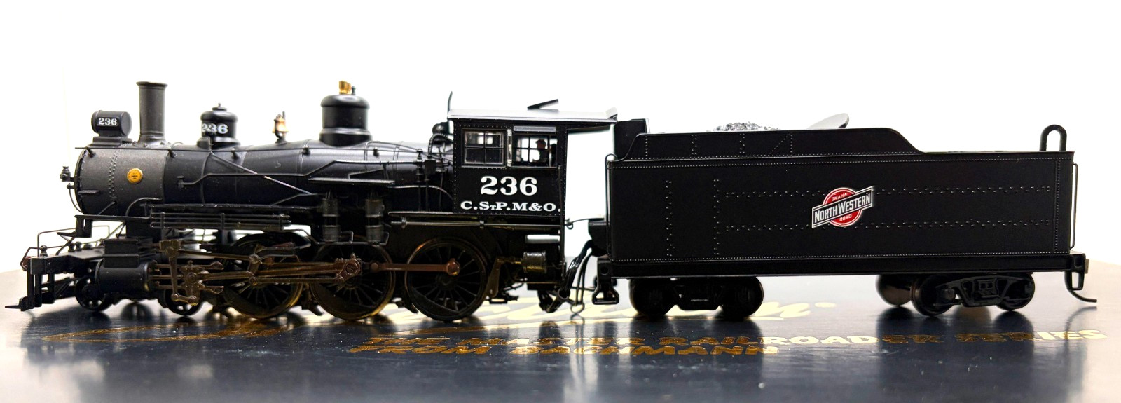 HO BACHMANN 82306 BALDWIN 4-6-0 STEAM CHICAGO & NORTH WESTERN CNW #236 DCC SOUND