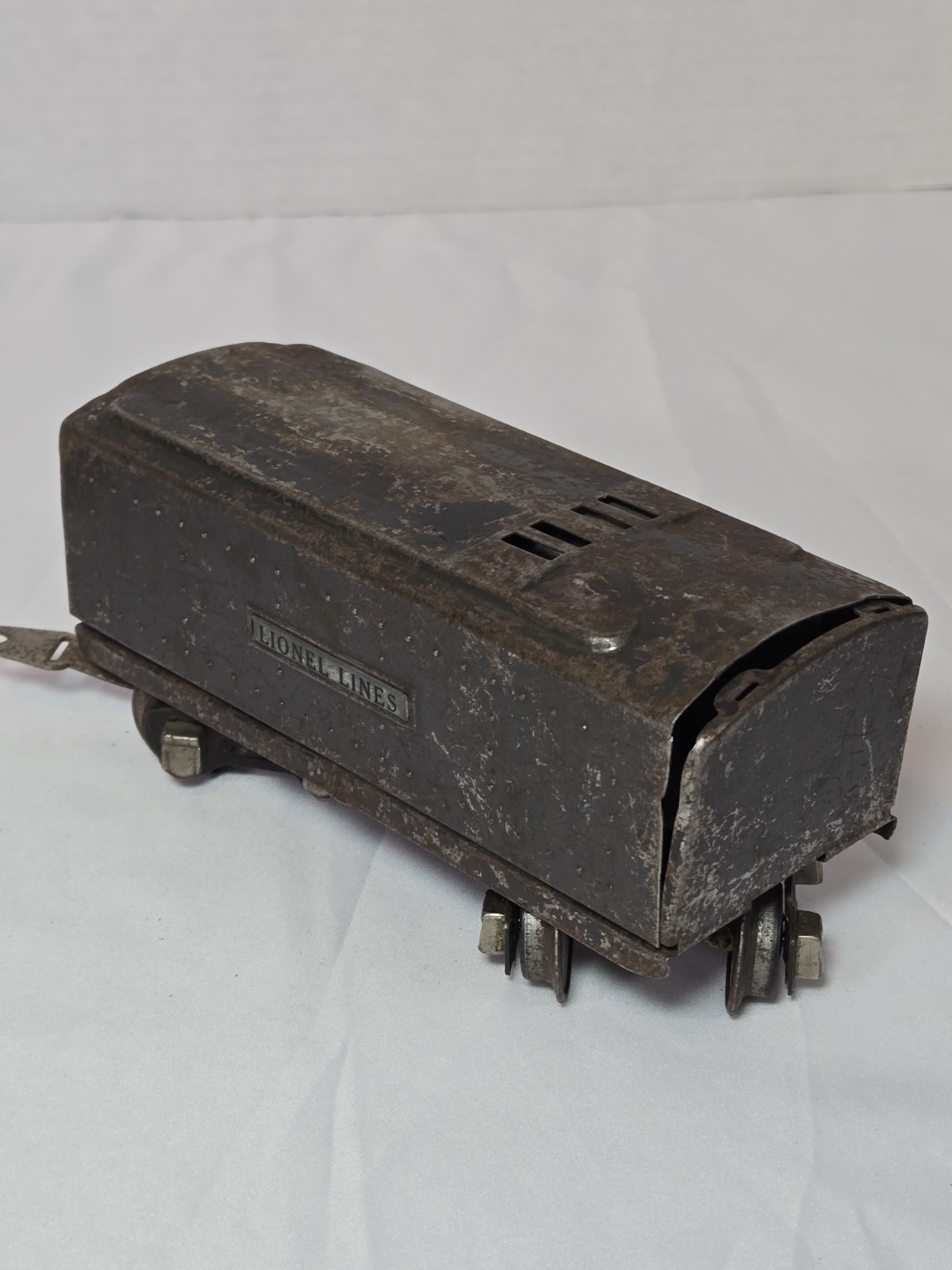 Lionel 1688 Gunmetal Locomotive Torpedo w/ Box Cars Pre-war Era Made In USA