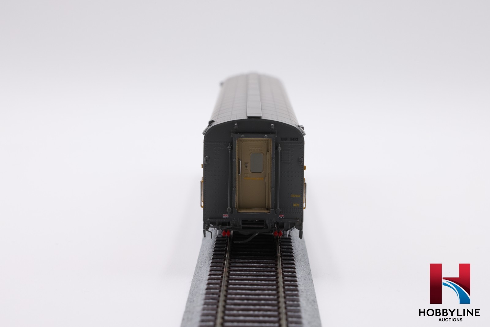 Overland Models 3435.1 Brass Union Pacific “Portland Rose” Coach | NEW