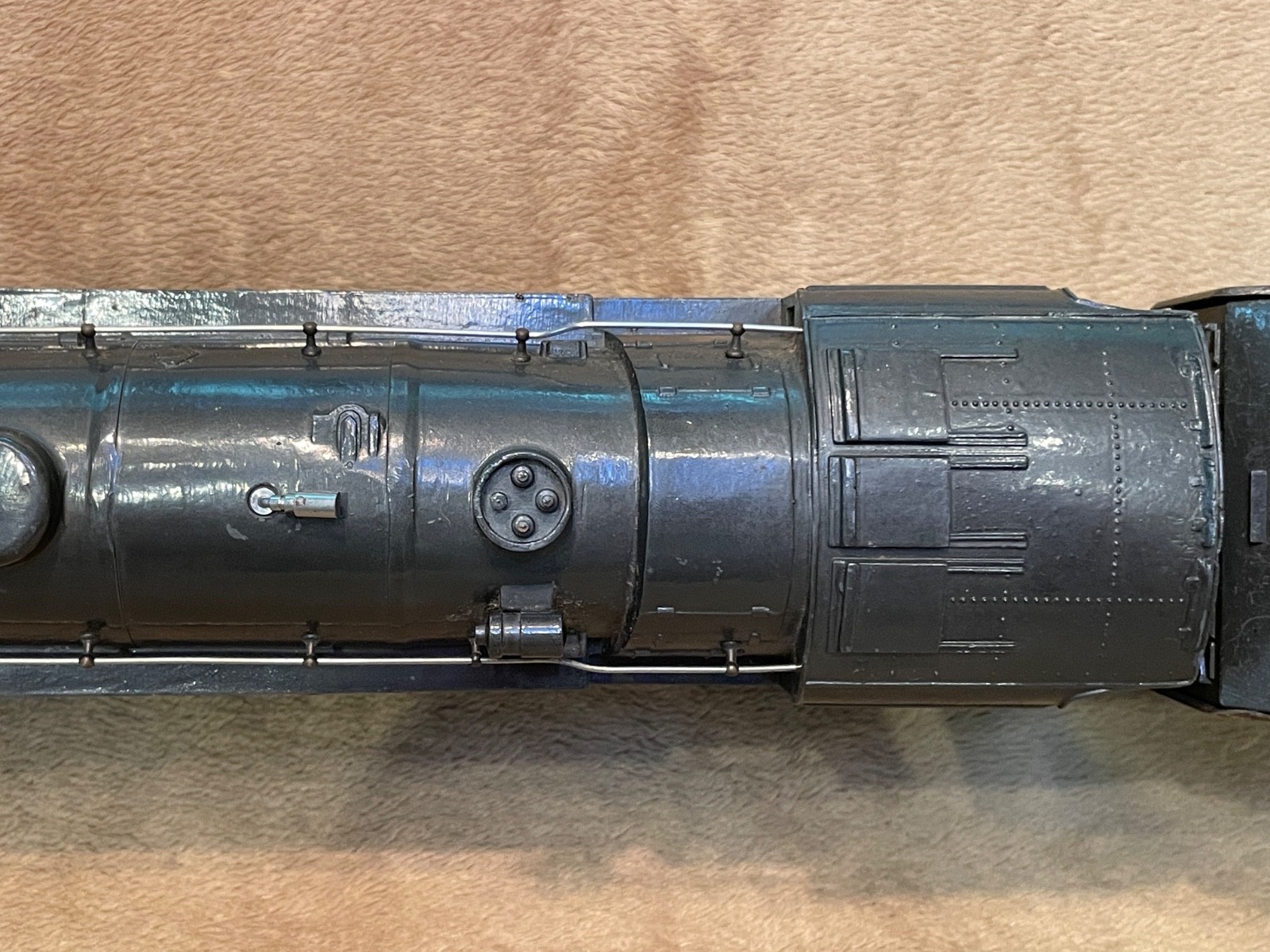 Lionel prewar 763-E Hudson locomotive with 2263W Tender. Spectacular, runs well