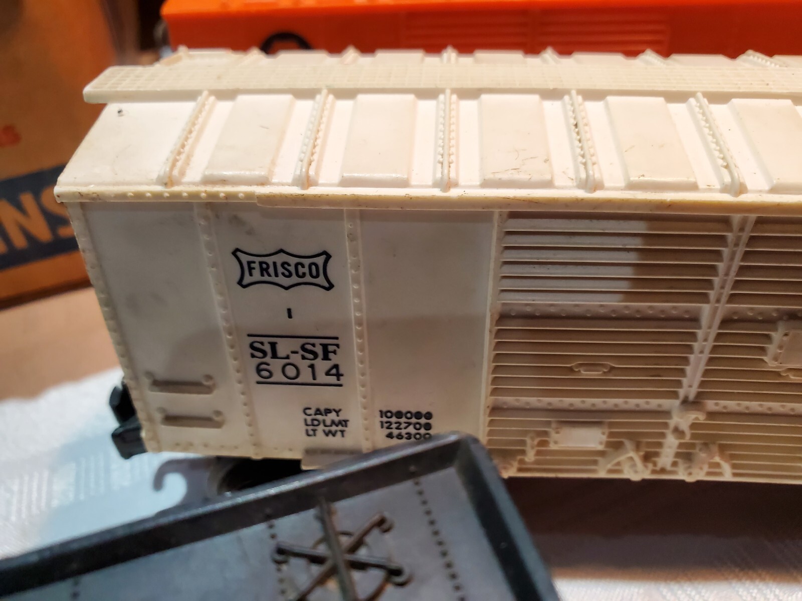 LIONEL POSTWAR 2037/6026W SET