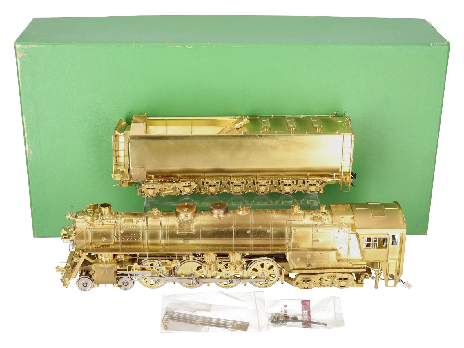 Overland 0152 O 2-Rail BRASS NP A-5 4-8-4 Steam Loco & Tender – Unpainted EX/Box