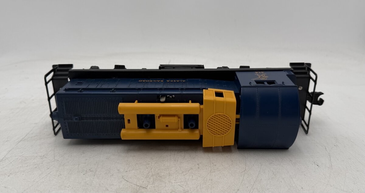 Lionel 614 Vintage O Alaska Railroad EMD NW-2 Diesel Switcher