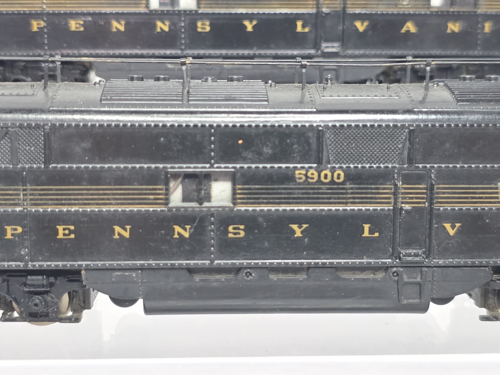 2 Custom Roco HO Scale Pennsylvania PRR 5900 5901 E7 A Diesel Loco Read Desc.