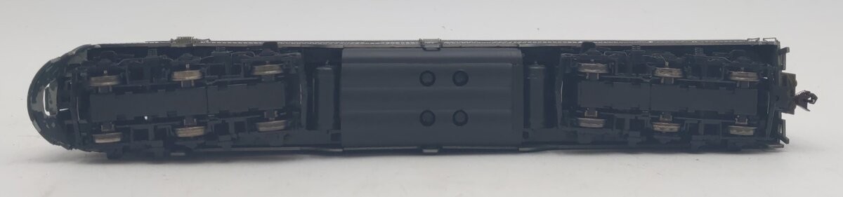 Proto 2000 21006 HO Scale New York Central E8/9 Diesel Locomotive #4090