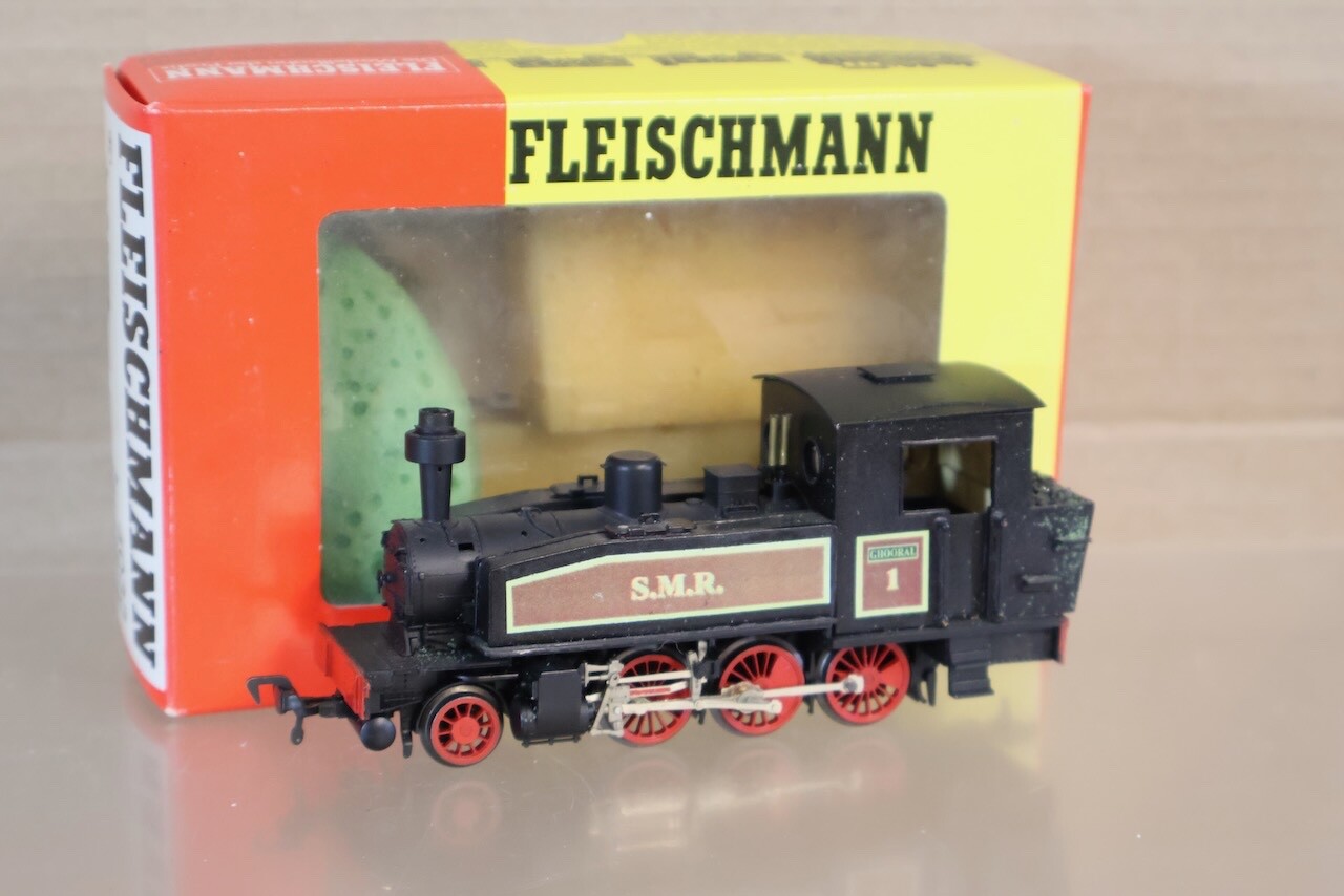 FLEISCHMANN 4033 K KIT BUILT O-16.5 NARROW GAUGE SMR 2-6-0 LOCOMOTIVE 1 om