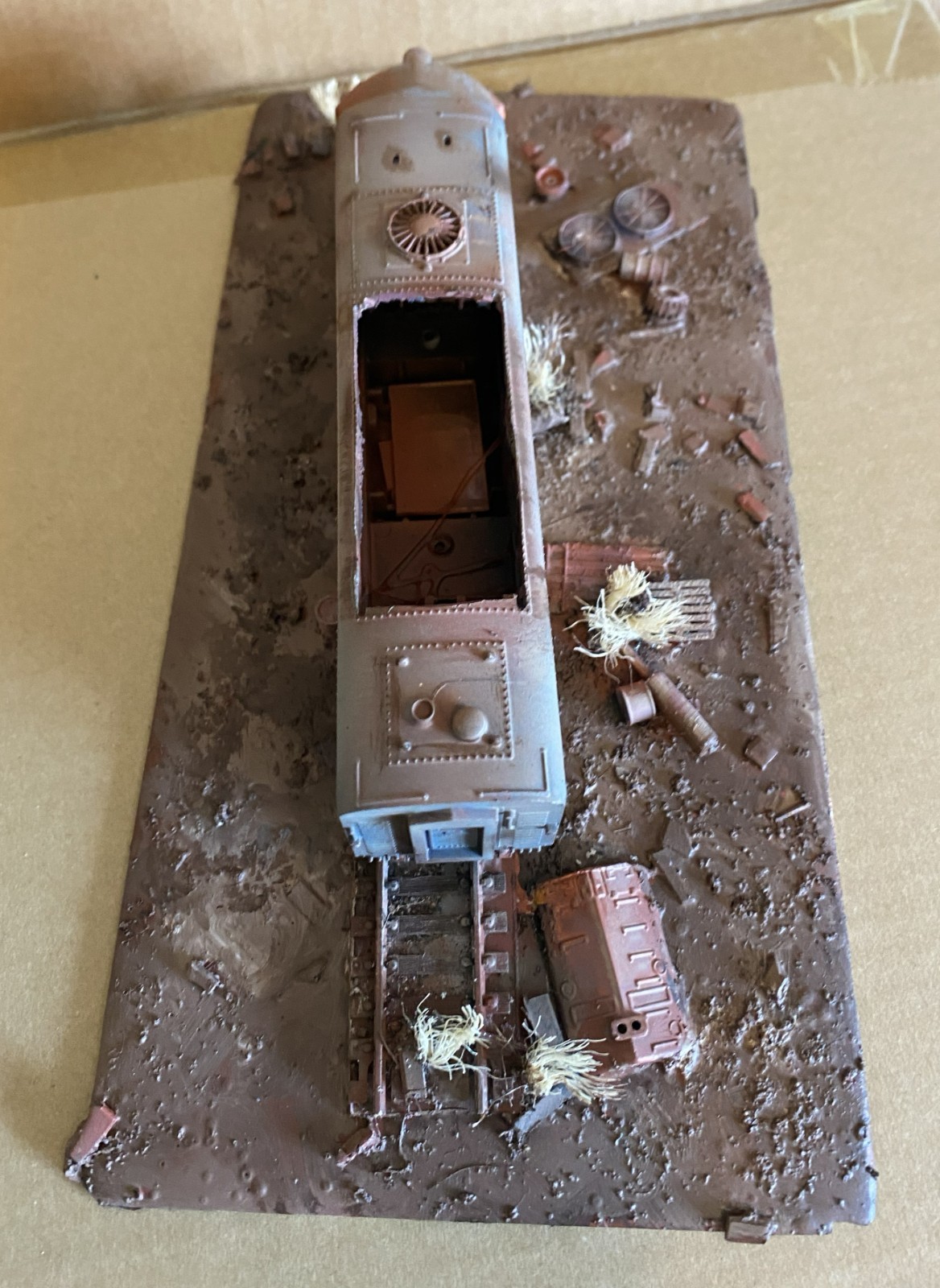 HO Scale CSX F7 Abandoned Engine Junk Pile Diorama Custom Built Weathered V1