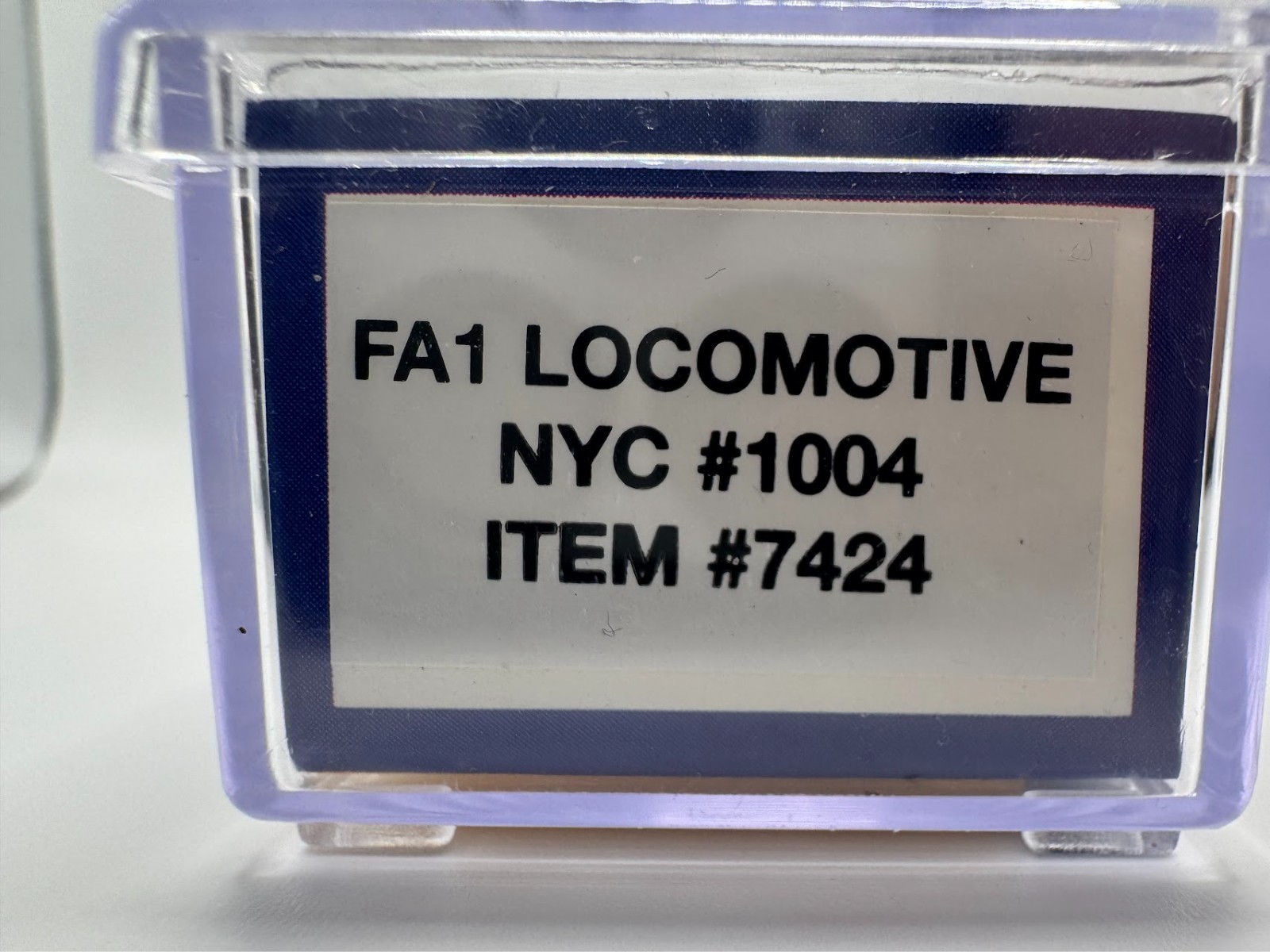 LIFE LIKE 7424 7423 NYC FA1 & FB1 DIESEL LOCOMOTIV #1004 Locomotive #3300 Car