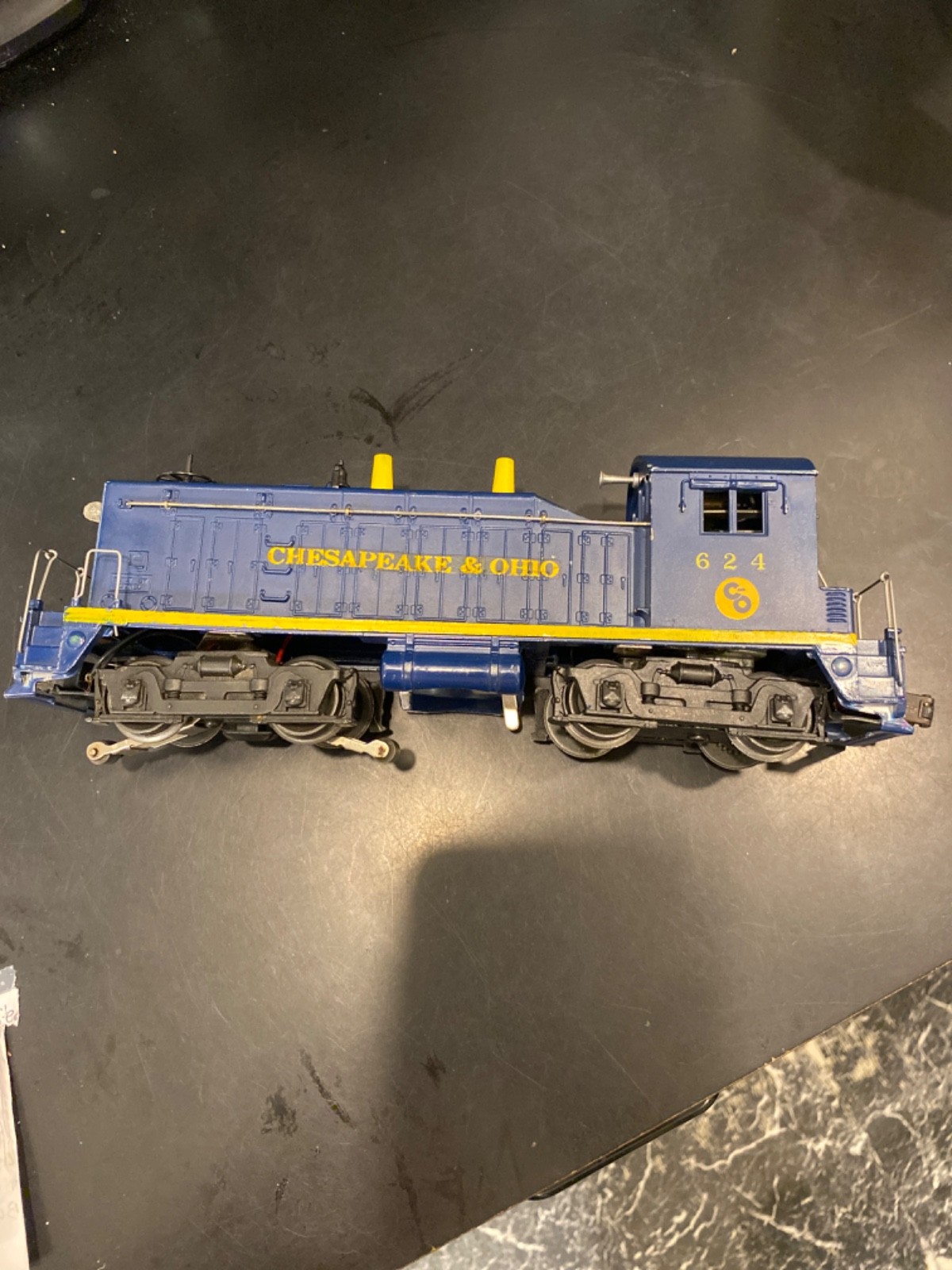 Lionel 624 Chesapeake & Ohio Diesel Switcher Loco Tested Runs Intact Decals