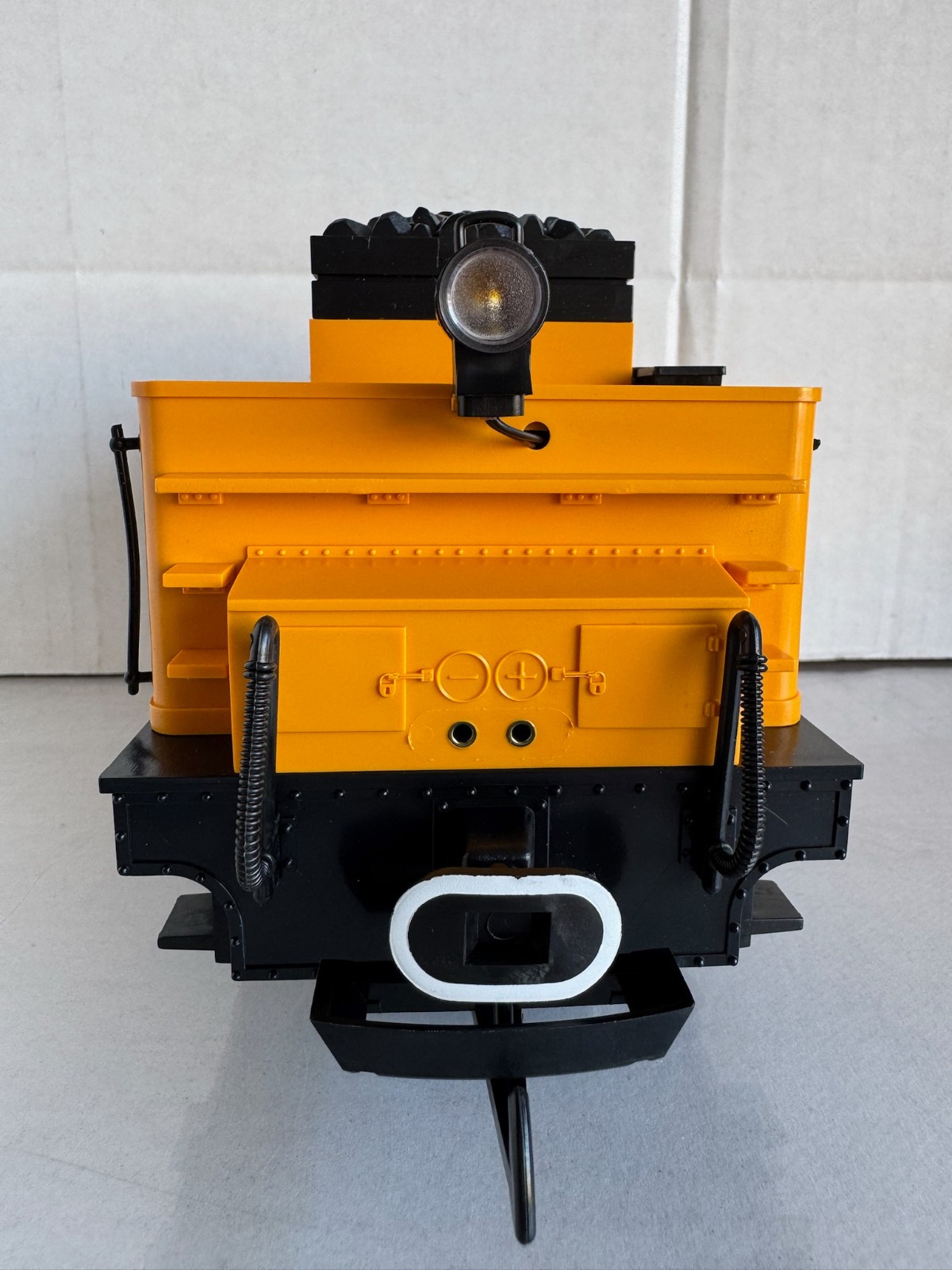 LGB 69576 – Powered Yellow Tender for Stainz Steam Locomotives NEW with box