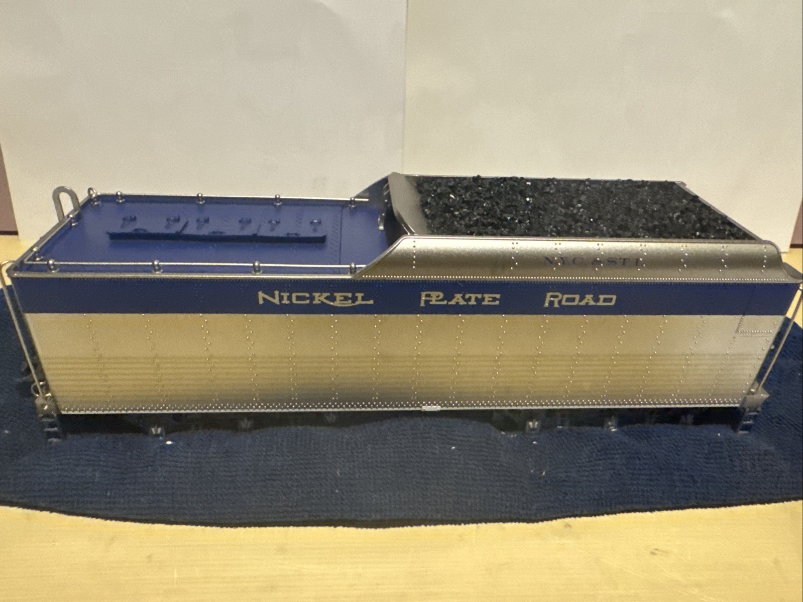LIONEL 2431510 NICKEL PLATE LIMITED LEGACY BERKSHIRE #777 L/N O/B