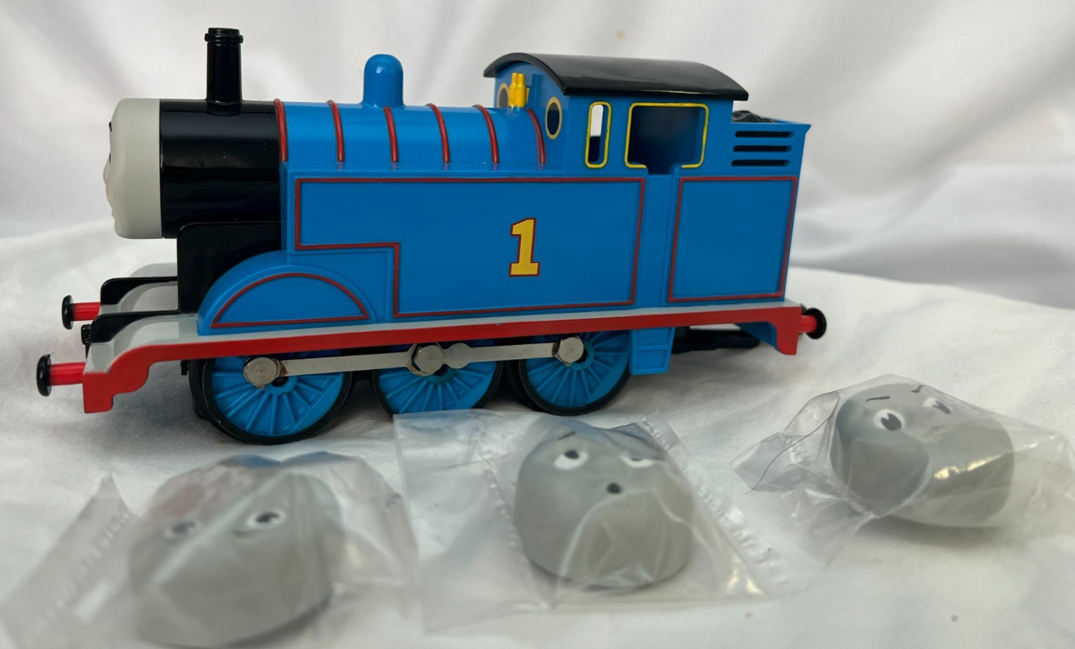 LIONEL Thomas The Tank Engine w/Four Removable Faces