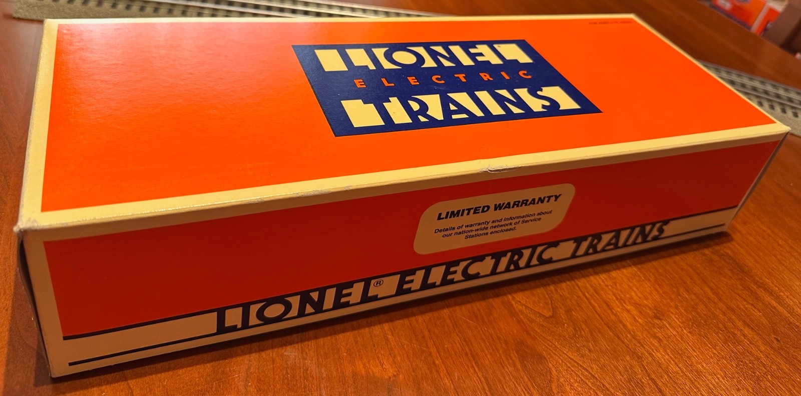 Lionel 6-18929 O Gauge Boston & Maine Non-Powered Diesel Calf Unit New