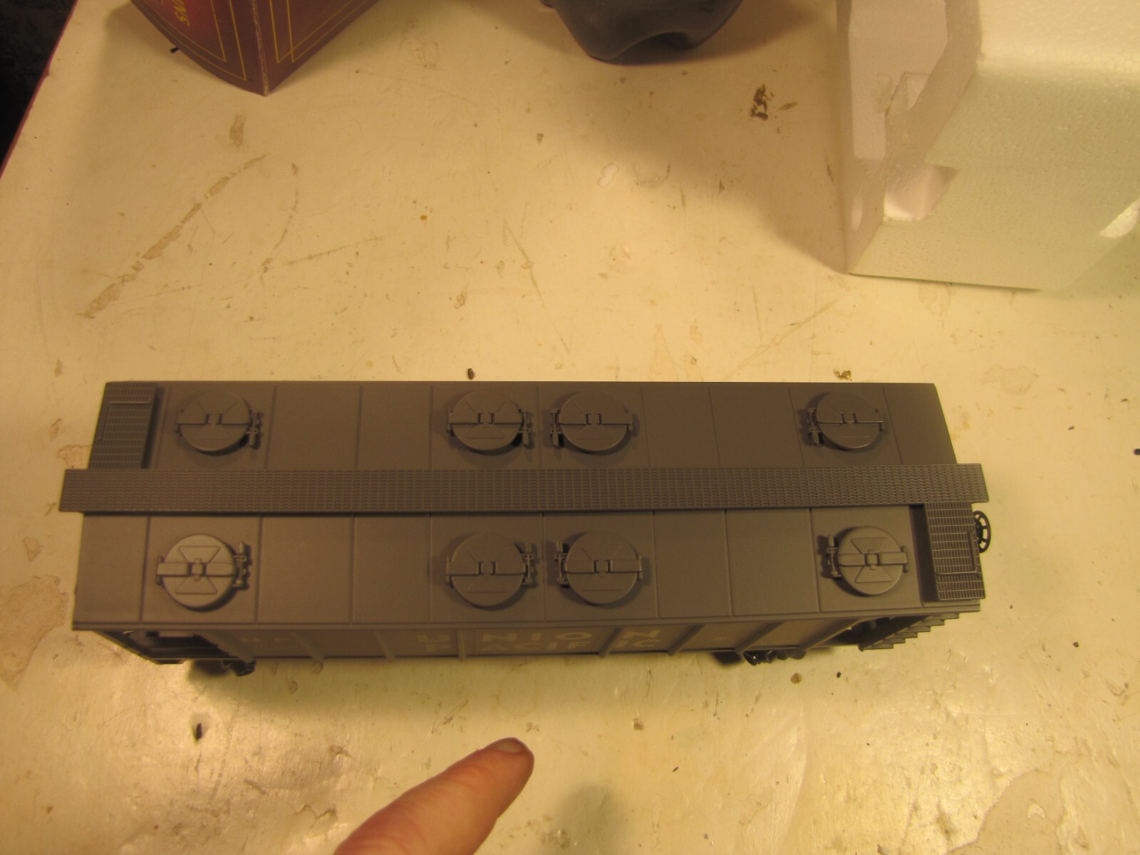 MTh 20-97101L Union Pacific PS@ Hopper Car with original Box