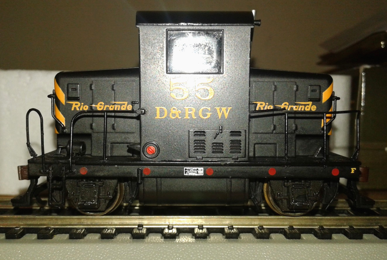 HO SCALE ATHEARN ROUNDHOUSE EMD MODEL 40 RIO GRANDE D&RGW #55 84103 NEEDS WORK