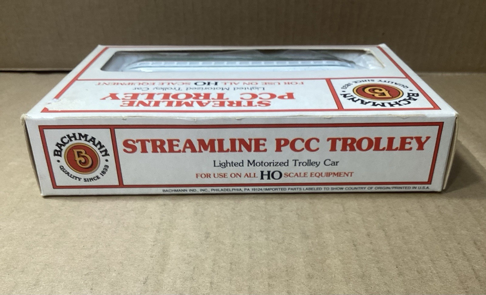 Bachmann Chicago Transit Authority Streamline PCC Trolley HO Scale #7123 w/ Box