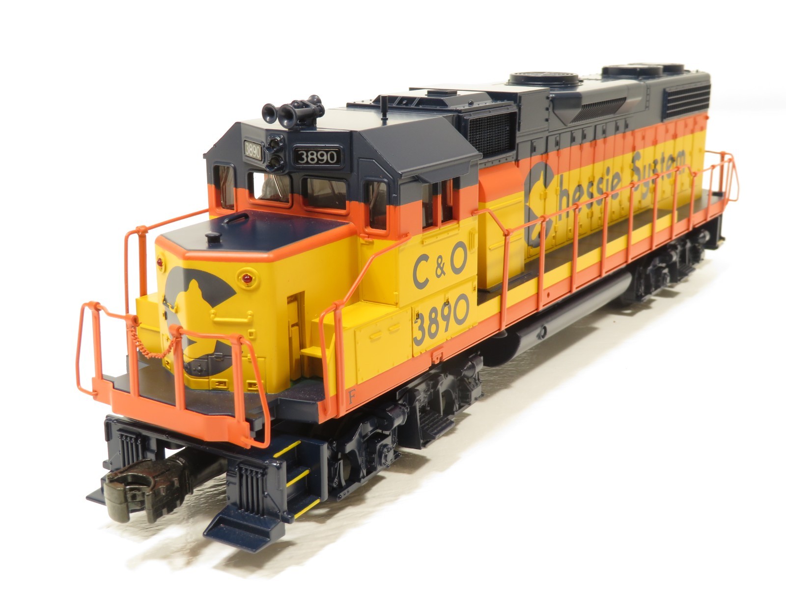 MTH 20-2186-1 Chessie GP-38-2 Diesel Engine EMD w/Proto LN