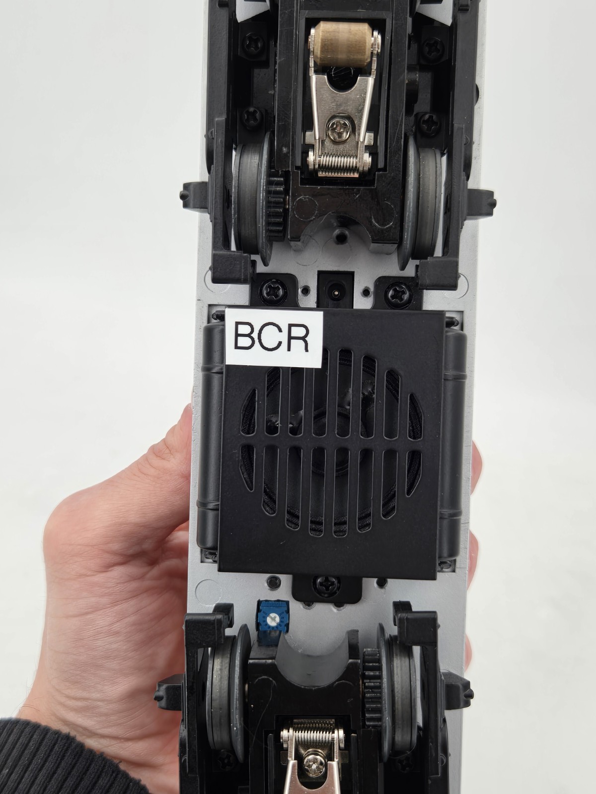 MTH 30-2366-1 Western Pacific SW-9 Switcher Diesel Engine – Proto 2 – VIDEO