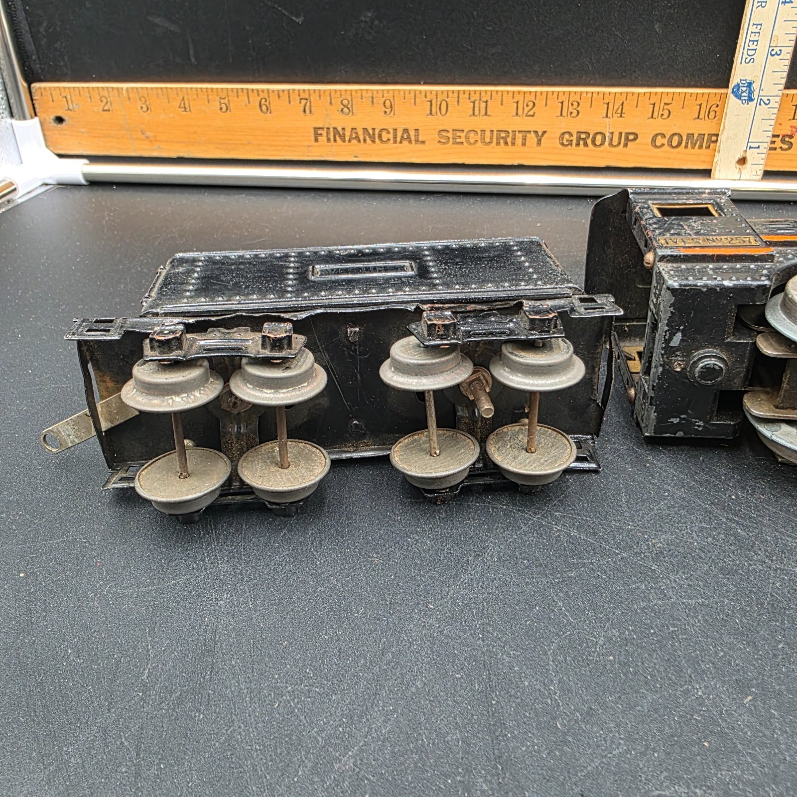 Vintage Lionel IVES 257 257T Transition Set Locomotive Tender Tinplate UNTESTED