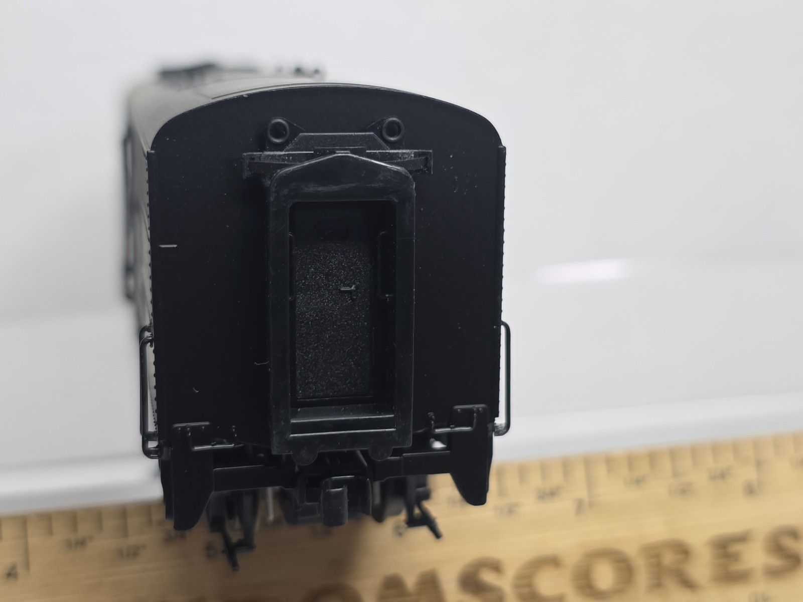 Proto 2000 HO Scale 8393 Undecorated Dummy FB-2 B Unit Diesel Locomotive NOS