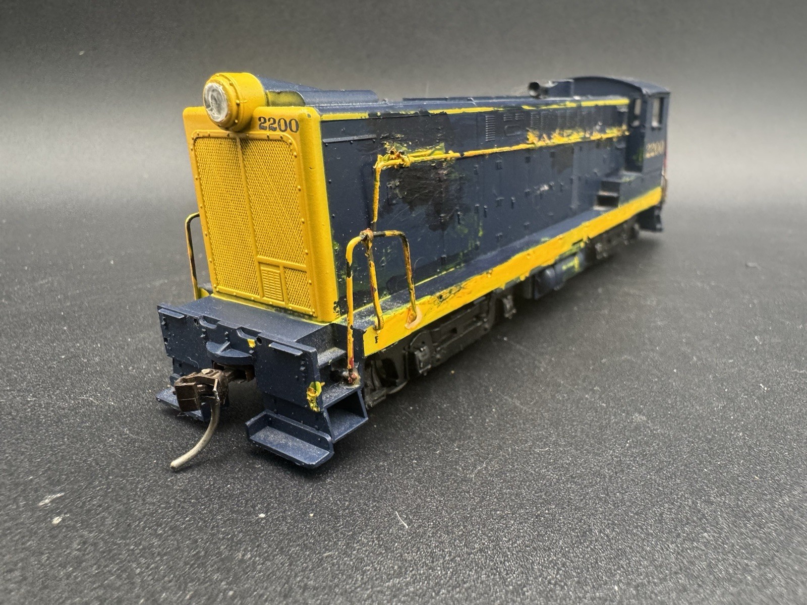 Athearn HO S-12 ATSF/Santa Fe #2200 PWR Diesel Locomotive Pair Tested Custom